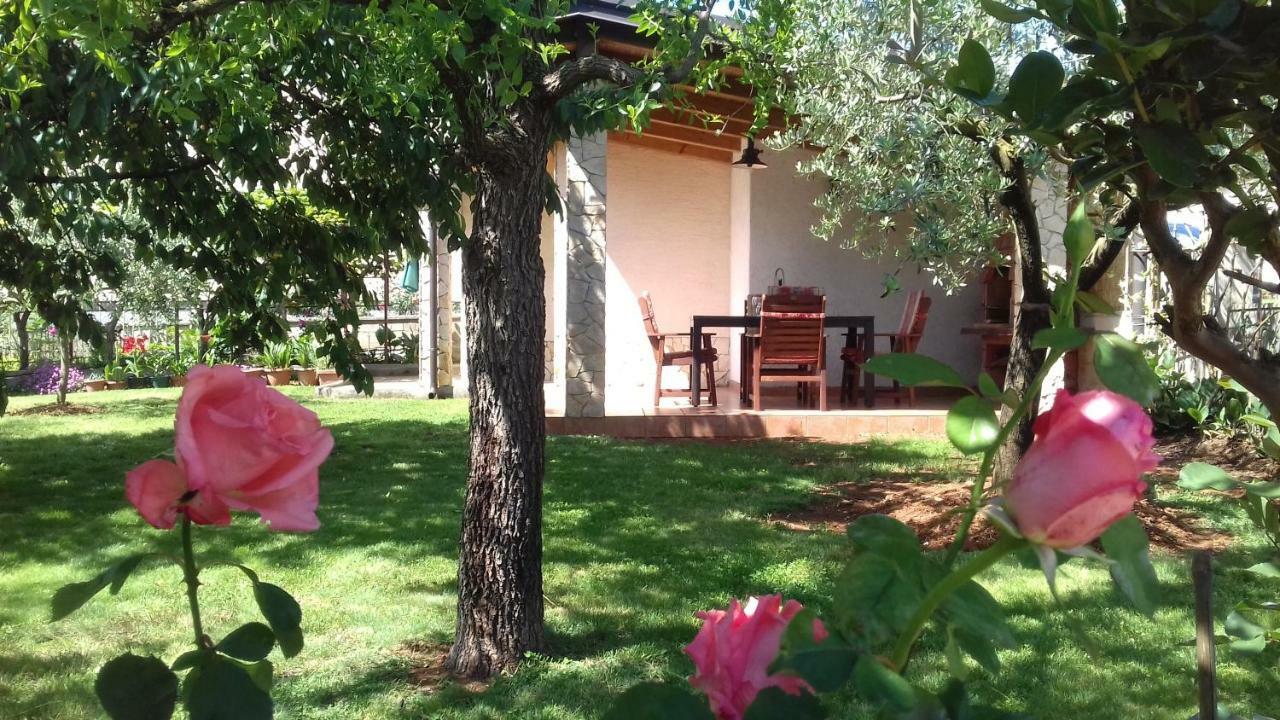 Apartment Anna Porec Exterior photo